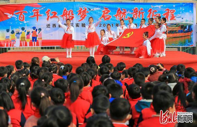异地恋如何保持恋爱新鲜感-全方位提供你所需的问答平台